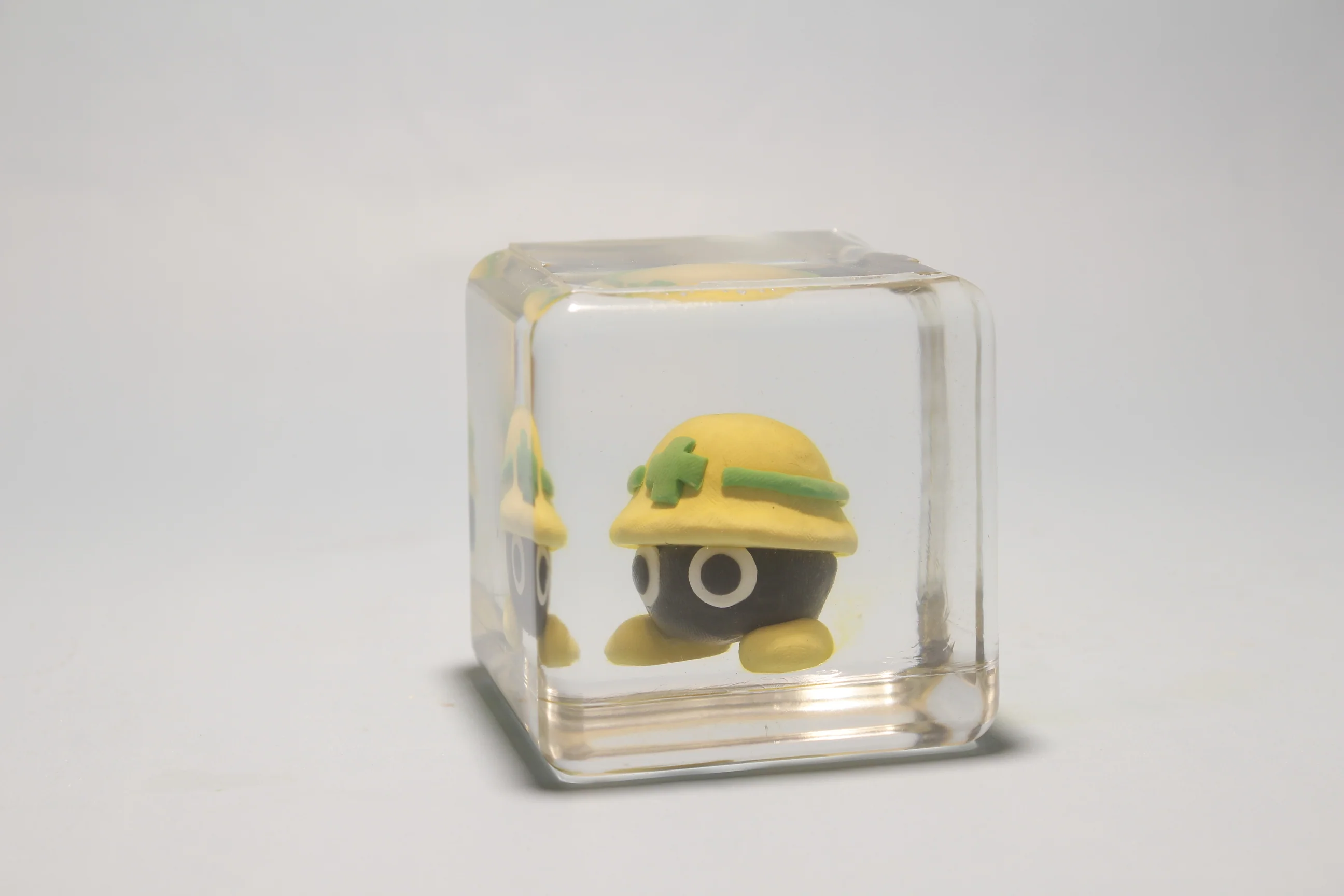 31 Retro Claymates: Met (Megaman) by Cobcris