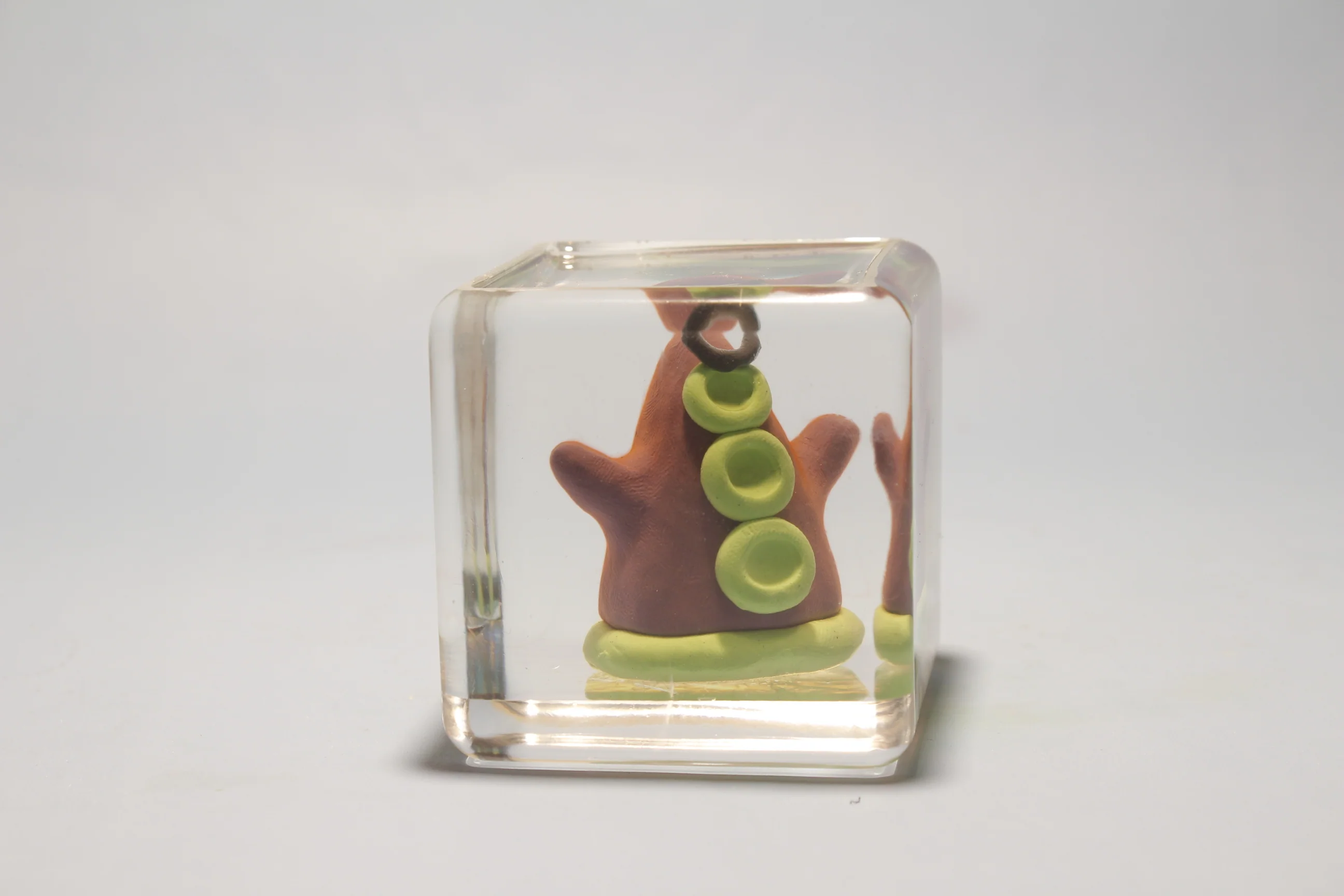 36 Retro Claymates: Purple Tentacle (Day of the Tentacle) by Cobcris